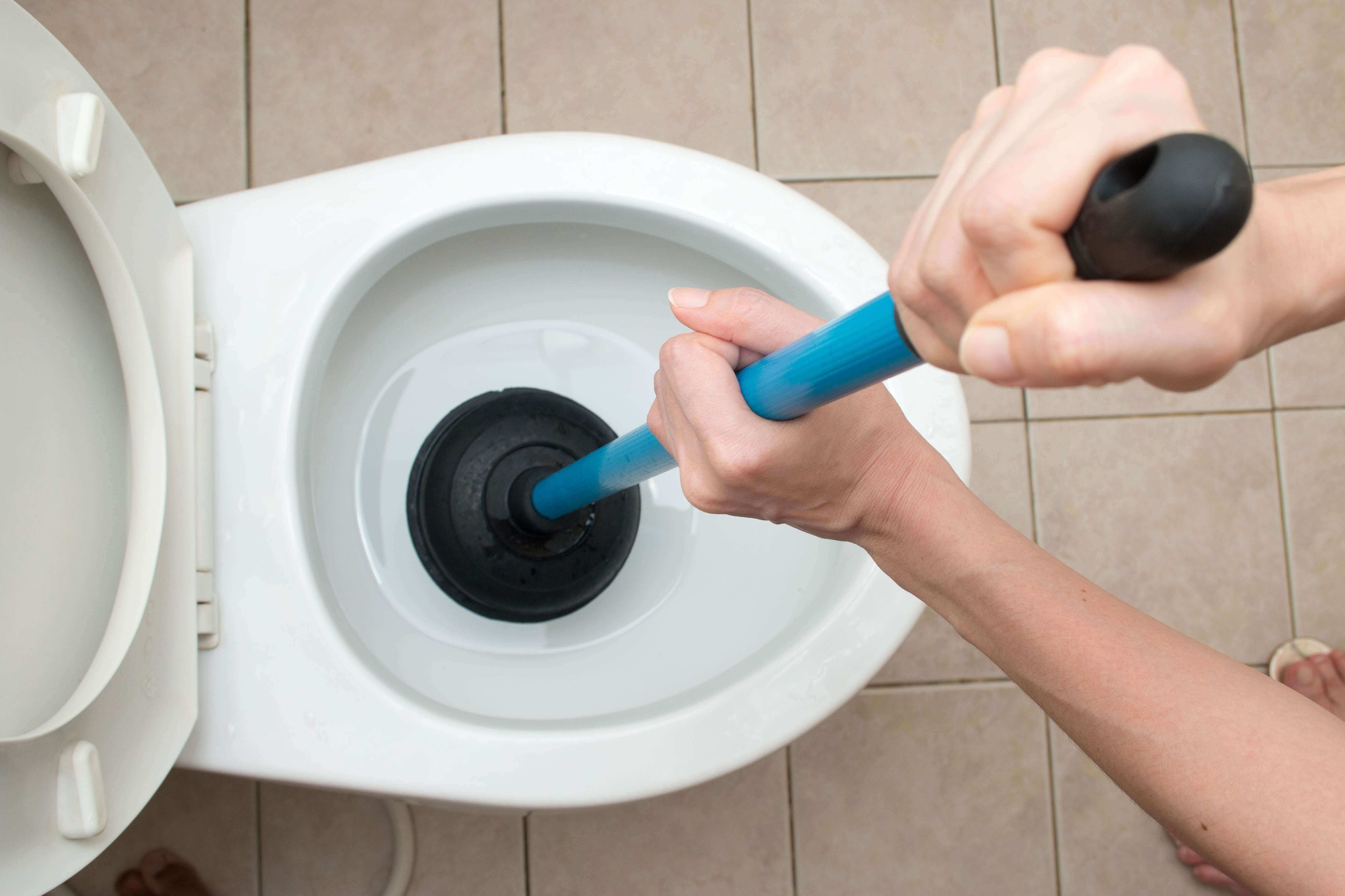 Baby Wipes & 7 Other Things You Should Never Flush Down The Toilet